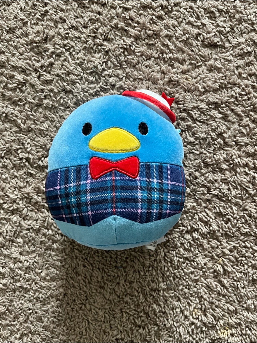 Squishmallows Tuxedosam 8” Plaid Scarf Plush Hello Kitty Sanrio